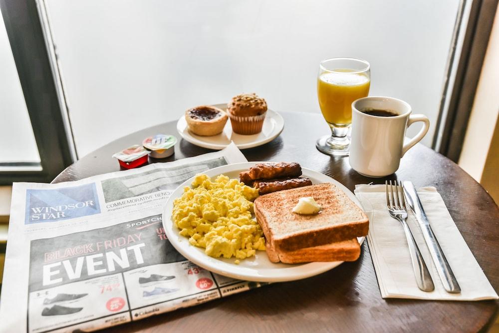 Comfort Inn & Suites Ambassador Bridge Windsor Luaran gambar