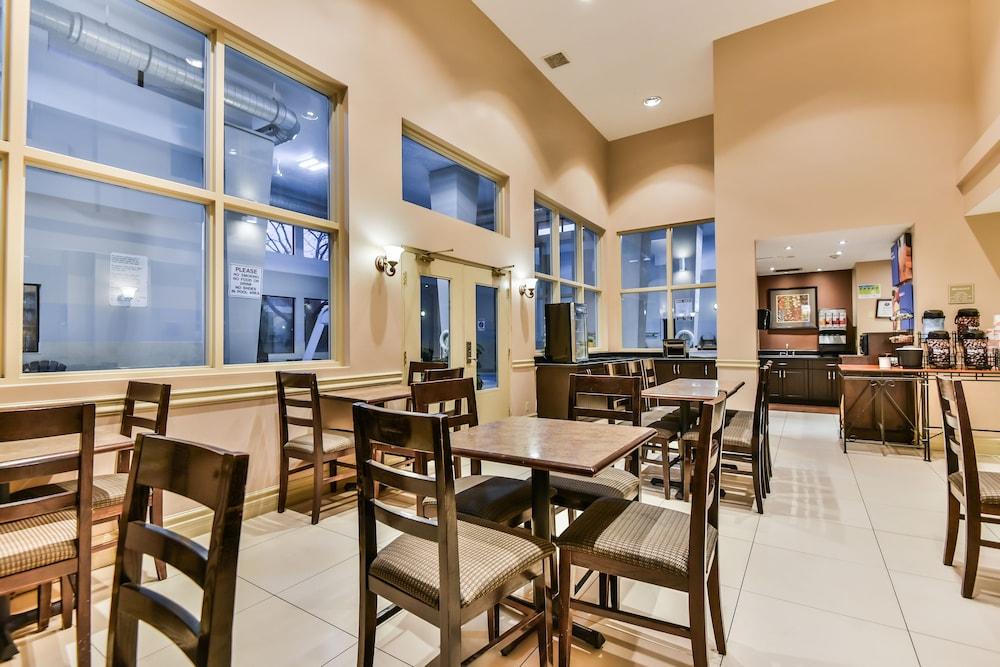 Comfort Inn & Suites Ambassador Bridge Windsor Luaran gambar
