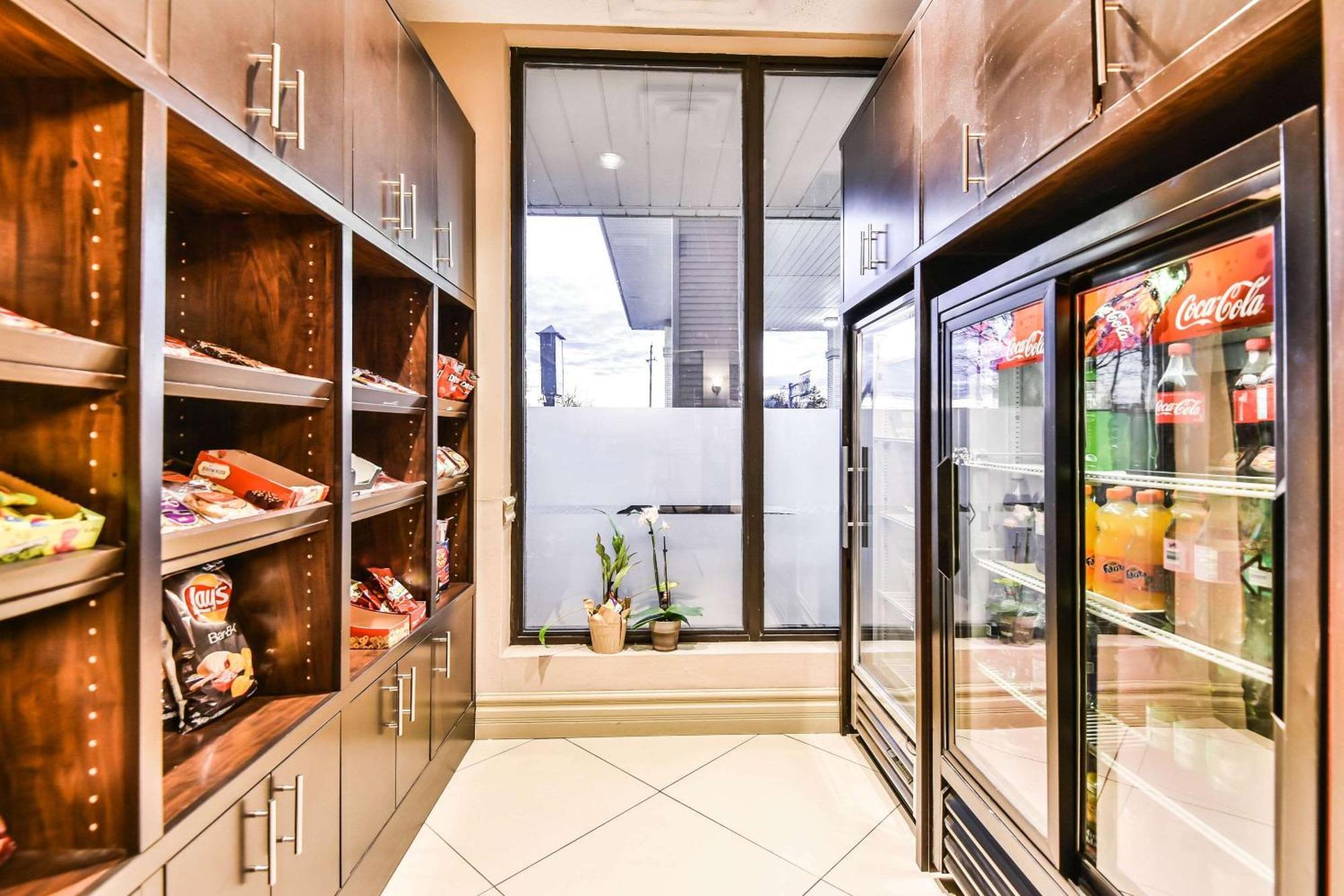Comfort Inn & Suites Ambassador Bridge Windsor Luaran gambar