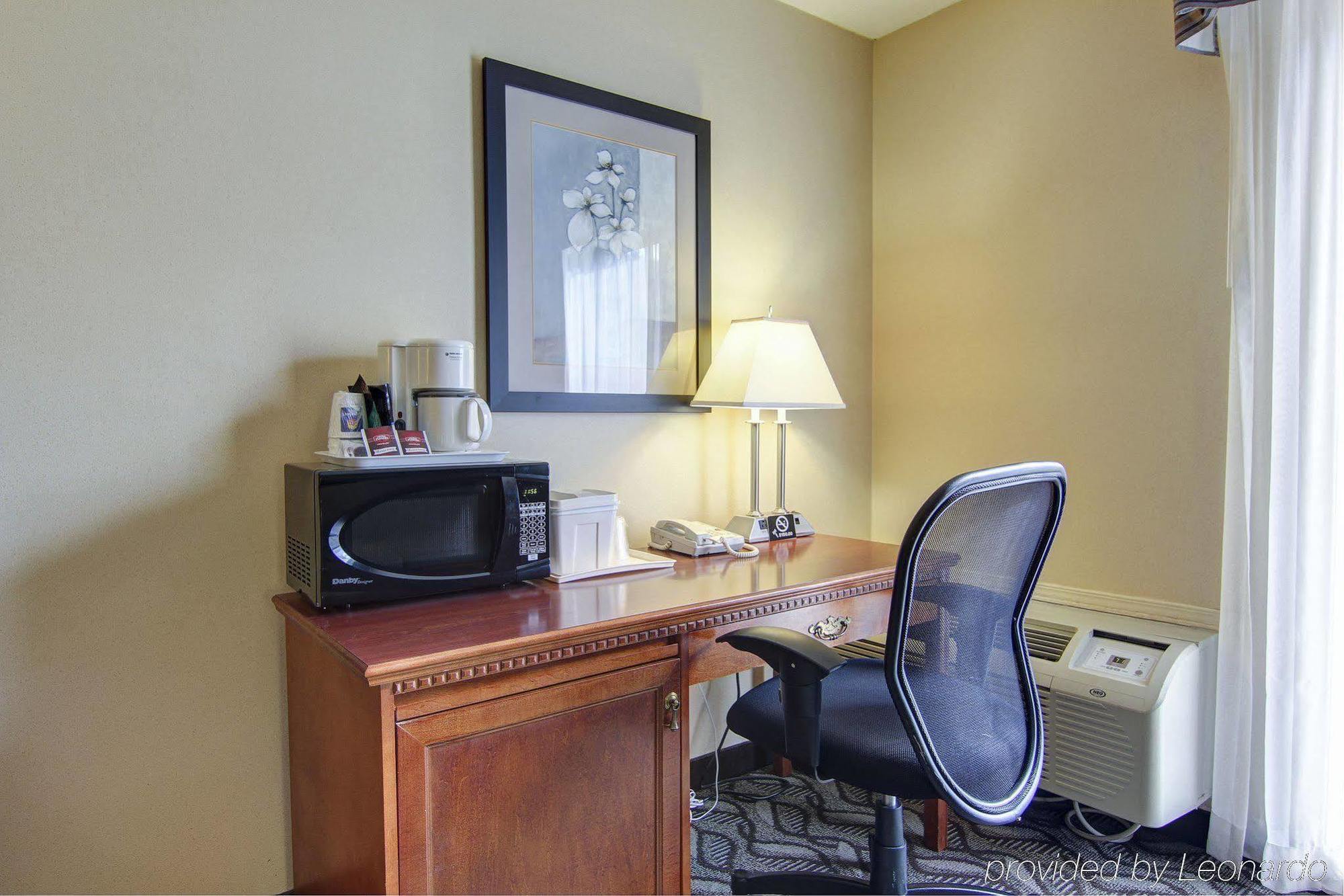 Comfort Inn & Suites Ambassador Bridge Windsor Luaran gambar